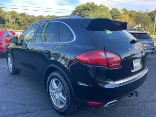 2013 PORSCHE CAYENNE