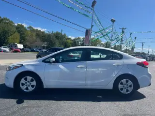 2017 KIA FORTE