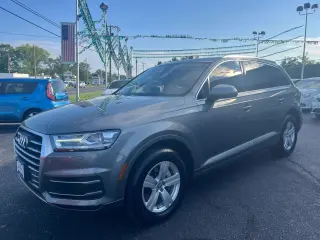 2017 AUDI Q7