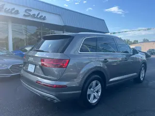 2017 AUDI Q7
