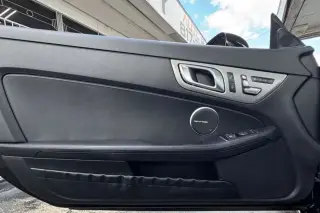 2017 MERCEDES-BENZ SLC