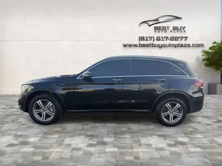 2022 MERCEDES-BENZ GLC