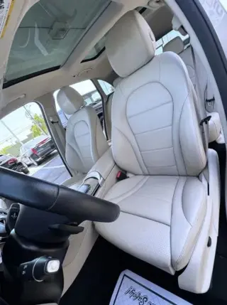 2022 MERCEDES-BENZ GLC