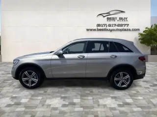 2022 MERCEDES-BENZ GLC