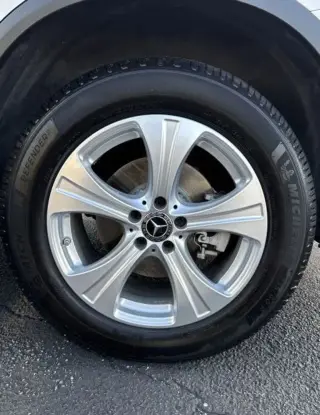 2018 MERCEDES-BENZ GLC