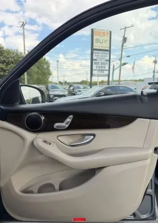 2016 MERCEDES-BENZ GLC