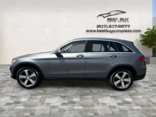 2016 MERCEDES-BENZ GLC