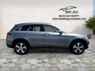 2016 MERCEDES-BENZ GLC