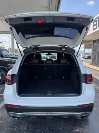 2021 MERCEDES-BENZ GLC