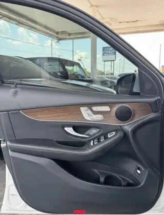 2021 MERCEDES-BENZ GLC