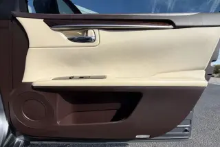 2018 LEXUS ES
