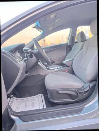 2011 Hyundai SONATA