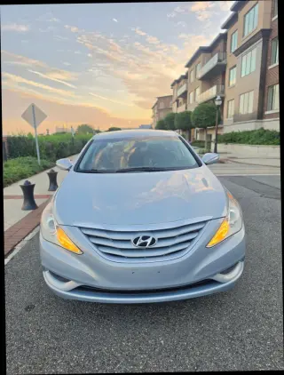 2011 Hyundai SONATA