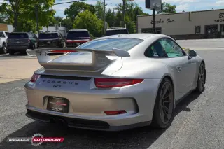 2015 PORSCHE 911