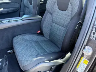 2022 Volvo XC60
