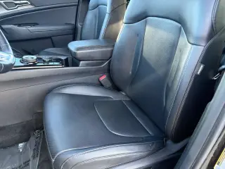 2023 Kia Sportage Hybrid