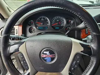 2010 GMC YUKON