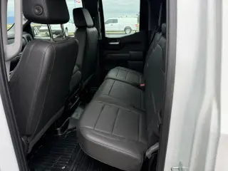 2023 Chevrolet SILVERADO 1500 DOUBLE CAB