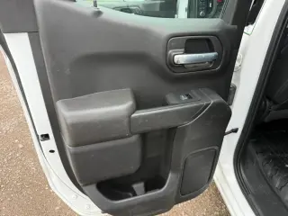 2023 Chevrolet SILVERADO 1500 DOUBLE CAB