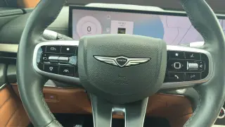 2025 Genesis GV80