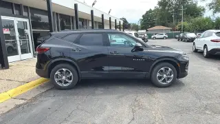 Chevrolet BLAZER 2024