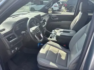 2023 GMC Yukon