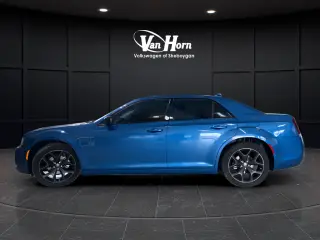 2023 Chrysler 300