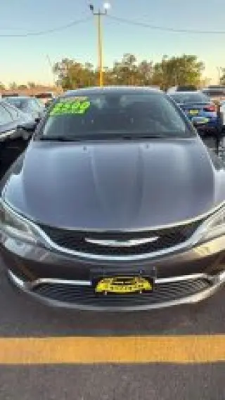 Chrysler 2015 200
