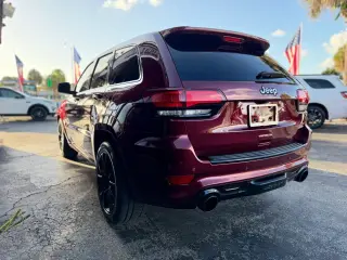 2017 Jeep GRAND CHEROKEE