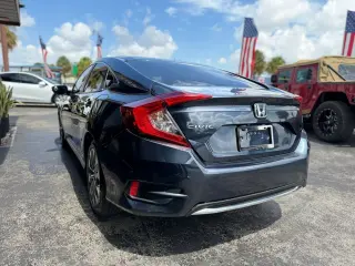 2020 Honda CIVIC