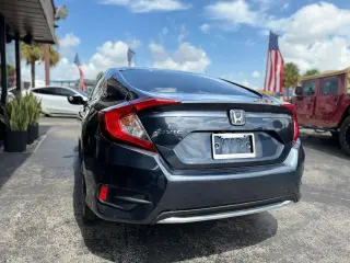 2020 Honda CIVIC