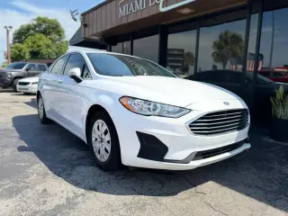 2019 Ford FUSION