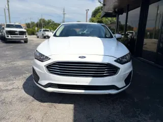 2019 Ford FUSION