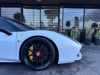 2018 Ferrari 488 SPIDER