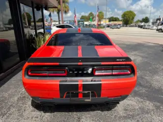 2016 Dodge CHALLENGER