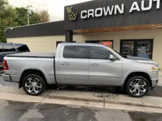 2020 Ram 1500 CREW CAB