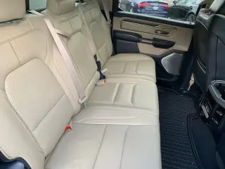 2020 Ram 1500 CREW CAB