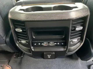 2020 Ram 1500 CREW CAB