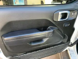 2022 Jeep WRANGLER UNLIMITED