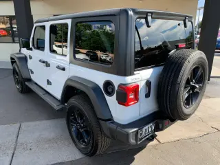 2022 Jeep WRANGLER UNLIMITED