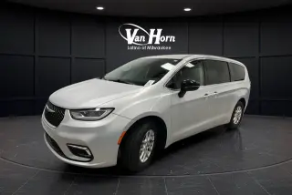 2024 Chrysler Pacifica