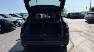 2021 PORSCHE CAYENNE