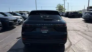 2021 PORSCHE CAYENNE