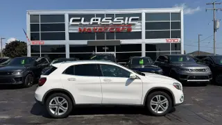 2020 MERCEDES-BENZ GLA