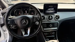 2020 MERCEDES-BENZ GLA