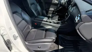 2020 MERCEDES-BENZ GLA