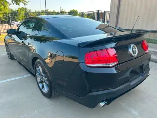 2011 Ford MUSTANG