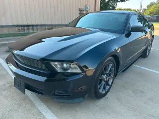 2011 Ford MUSTANG
