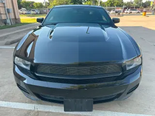 2011 Ford MUSTANG