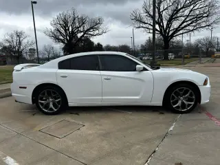 2011 Dodge CHARGER